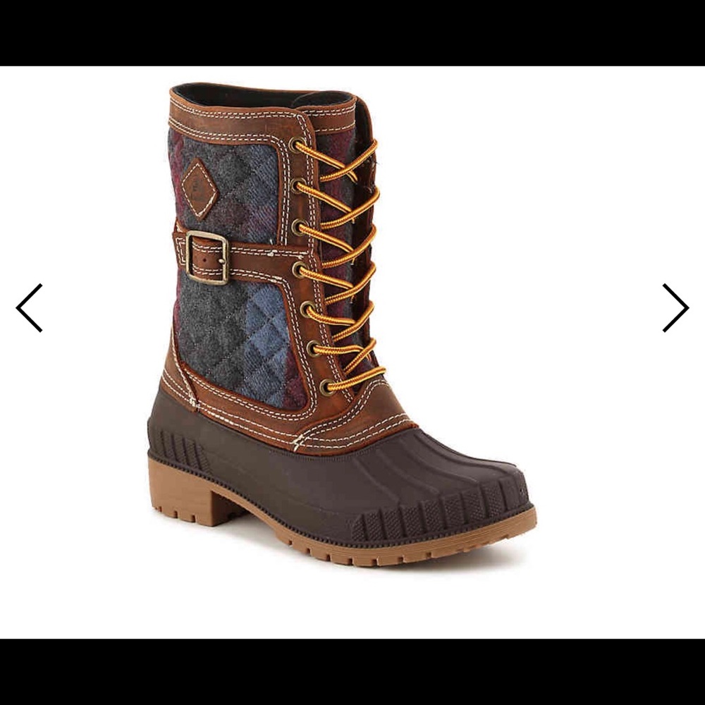 Women’s kamik boots!